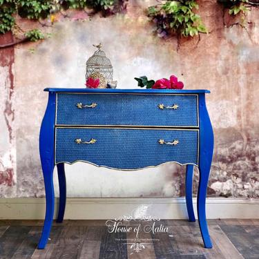 Cobalt Blue French Provincial Bombe Chest. Royal Blue Vintage Chest. Entryway Accent Table. Boho, Eclectic, French Country Home. Bedroom. 