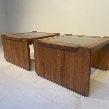 Pair of Solid Oak End Tables - Vintage in the style of Lou Hodges 