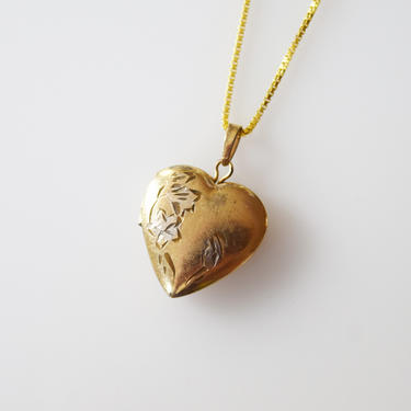 Petite Vintage Heart Shaped Locket | Whimsical Floral Motif 