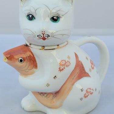Vintage Chinese Porcelain Cat With a Fish Creamer Pitcher