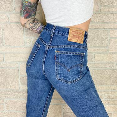Levi's 505 Mid Rise Jeans / Size 27 28 