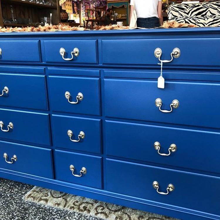                   Blue Dresser