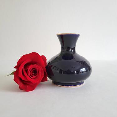 Vintage Soviet Porcelain Bud Vase in Midnight Blue, Lomonosov, USSR 