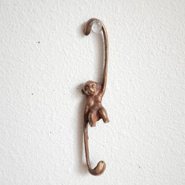 Small brass monkey 