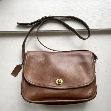 Vintage COACH Brown Leather Flap TurnLock Crossbody Shoulder Bag, City Bag 
