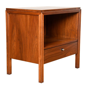 American Modernist Rosewood End-table | Nightstand w: Finished Backside