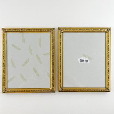 Vintage Gold Metal Picture Frames, 8 x 10 Ornate Brass Photo Frames with Easel, Tabletop Frames 