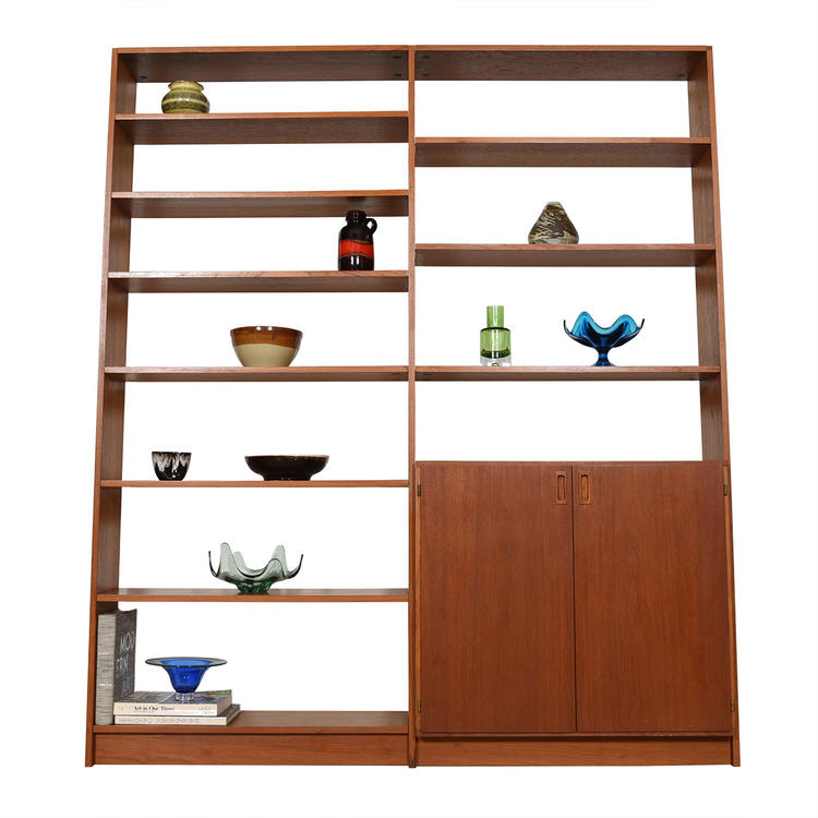Danish Modern Teak Wall Unit \/ Bookcase w\/ Storage Cabinet