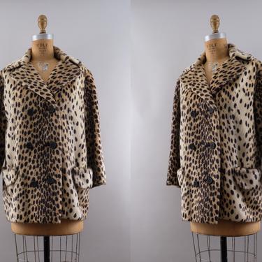 Vintage 60s Cheetah Print Faux Fur Double Breasted Coat Medium 