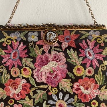 Stunning Silk Chain Stitched Floral Evening Bag With Chain Handle 1950s Vintage 