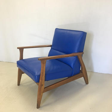 Mid Century Modern Blue Vinyl Lounge Chair 