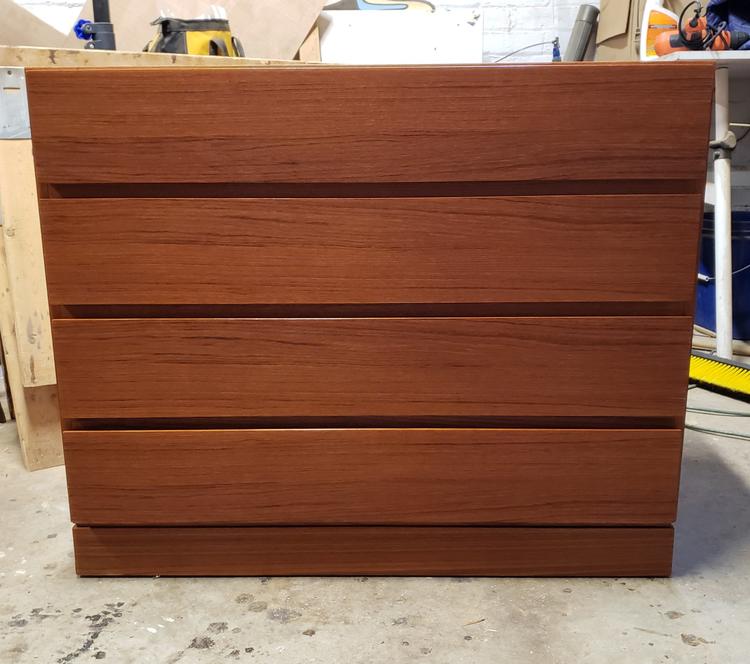 Danish teak 4-drawer chest by Arne Wahl Iversen