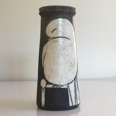 Modernist ceramic vase with bird motif 