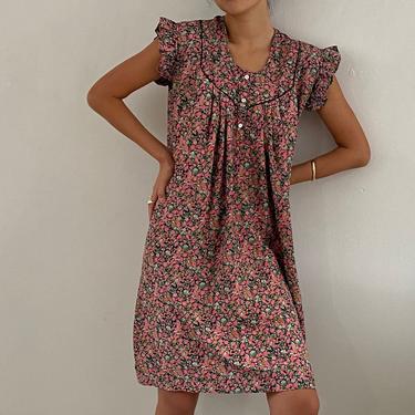 70s handmade cotton dress / vintage black pink cotton lawn floral ruffled sleeve henley smock market house dress | L 