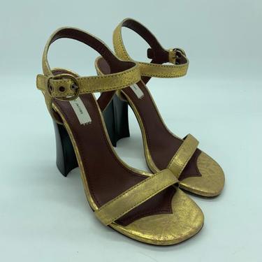 Marc Jacobs Shoe Size 39 Gold Sandals