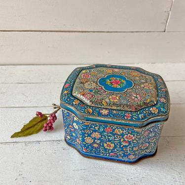 Vintage Collectible George W. Horner & Co. Ltd. Flower Litho Tin Box Made In England // Floral, Boho, Makeup, Jewelry Box // Perfect Gift 