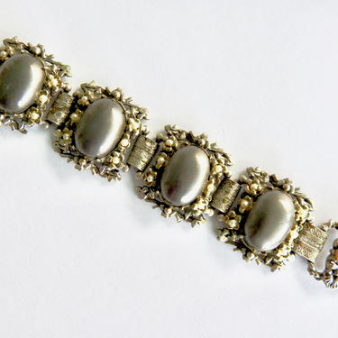 Lucite Faux Pearl Silver Tone Bracelet 