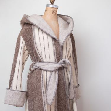 1970s Hooded Blanket Coat 