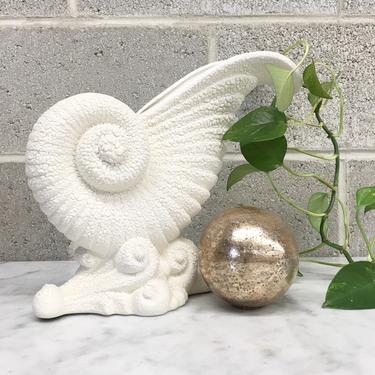 Vintage Vase Retro 1990s Royal Haeger + Nautilus Shell + Seashell + Ceramic + White + Waves + Plant or Flower Display + Home Decor 