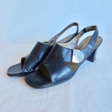 Vintage Size 8.5 1970's Italian Navy Blue Snakeskin Sandal Gold Metal Trim Medium Heel Casual Summer I Magnin 70's Shoes Heels Made in Italy 