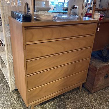 Mid century laminate top chest of drawers. 38.5” x 18” x 44”