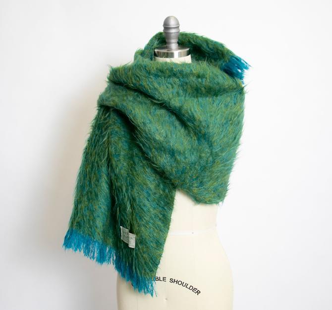 Vintage colorful green fluffy mohair wool knitted winter scarf