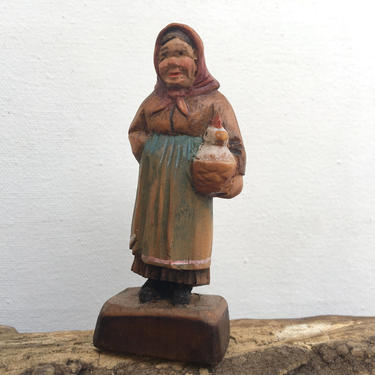 Vintage Lady Holding Chicken Wood Carving, Made In Germany, Handgeschnitzt Oberammergau, Small Carved Wood Statue 