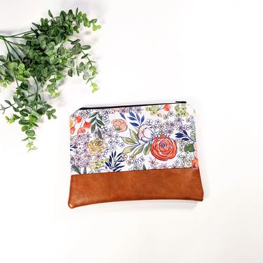 Wildflower Makeup Bag: Flowers/ Travel Pouch/ Vegan Leather 