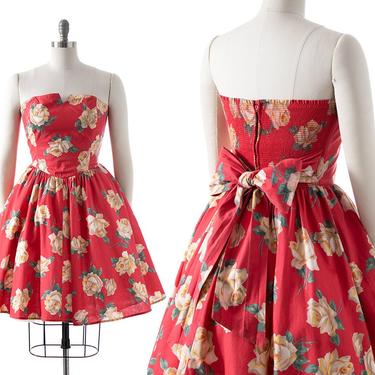 Vintage 1980s Sundress | 80s Rose Floral Printed Cotton Red Strapless Smocked Circle Skirt Belted Skater Dress (small/medium) 