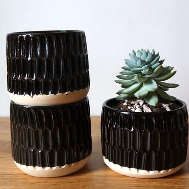 Small Succulent Pot / Pottery / Ceramic Planter / Draining Pot / Minimal 