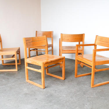 Minimal Vintage Solid Oak Chairs 
