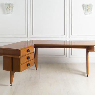 Architectural Oak Desk by French Designers Guillerme et Chambron