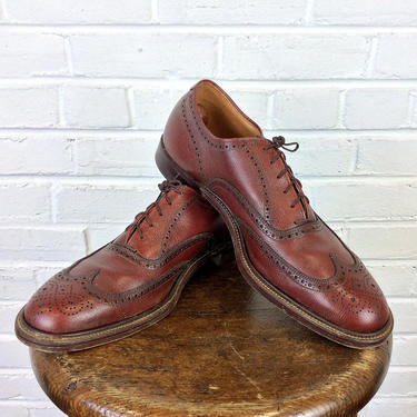 Size 13D Vintage 1950s Men’s Reddish Brown Wingtip Shoes by Plymouth 