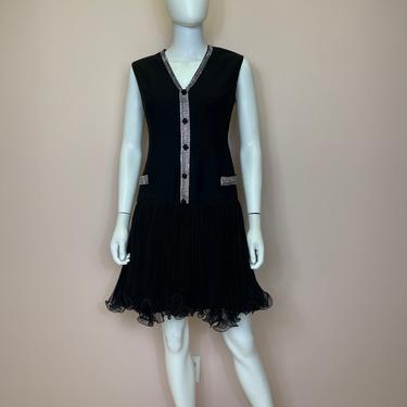 Vtg 70s black pleated and rhinestone glam flapper dress ML 