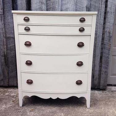 Lovely bow front chest of drawers. Available only at the Fabulous Finds Fall Barn Sale Oct 24 & 25. www.fabfinds4you.com#fabfinds4you #vintagefurniture #vintage #paintedfurniture