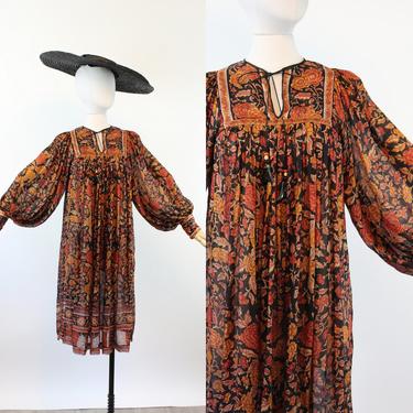1970s Indian silk BALLOON SLEEVES dress caftan xs |  new spring 