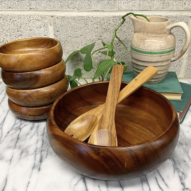 Vintage Salad Bowl Set Retro 1980s Wood + Lightweight + 5 Piece Set with Serving Utensils + Large Bowl and Four Small + Kitchen Decor 