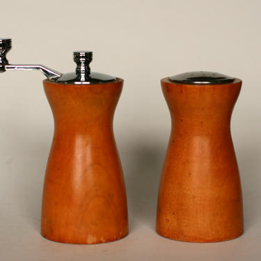 vintage Olde Thompson wood salt shaker and pepper grinder 