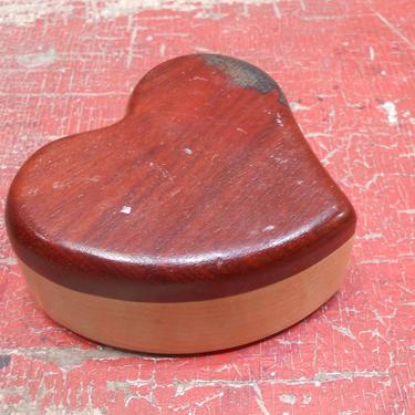 Handmade Hand Crafted Wood Wooden Heart Keepsake Jewelry Jewel Box Trinket Holder Woodworking Craft Wood Storage Love Lovers Stash Box 