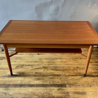 Rare Danish Modern Teak Extension Coffee/Tea Table with Shelf