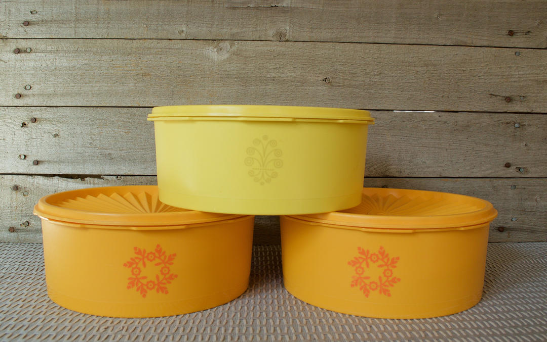 Tupperware Kitchen storage Canister snap on lid Yellow # 1205 orange round servalier Vintage Canadian Tupperware choose color