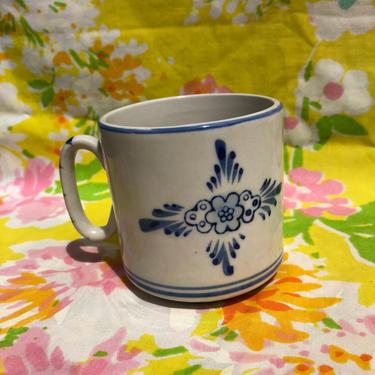 Vintage 60s/70s Stoneware Hand Painted Coffee/Tea Mug, Florals and Barn Art 