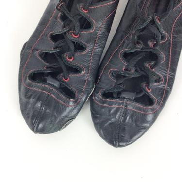 Vintage 60s shoes | Vintage black leather lace up Ghillies shoes | 1960s Scottish Irish dancing shoes 