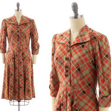Vintage 1940s Dress | 40s Plaid Checkered Autumn Cotton Flannel Shirtwaist Fit and Flare Day Dress (small) 
