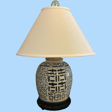 Ceramic Jar Table Lamp