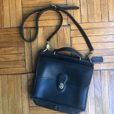 Vintage COACH Willis Bag, Black Glove Tanned Cowhide Leather Brass Hardware Crossbody Purse 