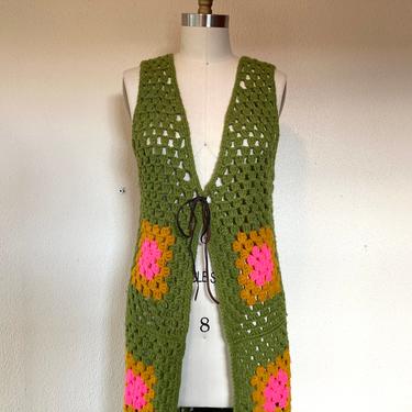 1970s crocheted granny square vest 