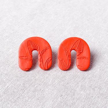Mini ARCH Studs // Spring Collection // Polymer Clay Earrings // Minimal Earrings // Palm Leaf Texture // Statement Studs 