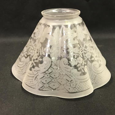 Single 2 1/4&quot; Fitter Etched Glass Lamp Shade Victorian style c1910 