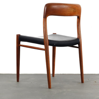 Single Moller Desk Chair Model 75 in Teak and Black Leatherette 